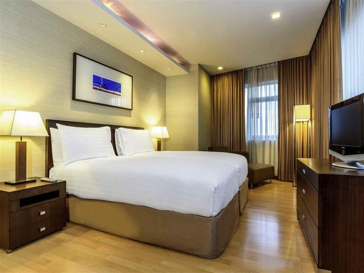 Double or Twin DELUXE Room