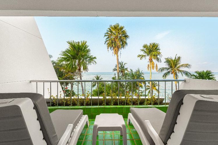DOUBLE HONEYMOON Room