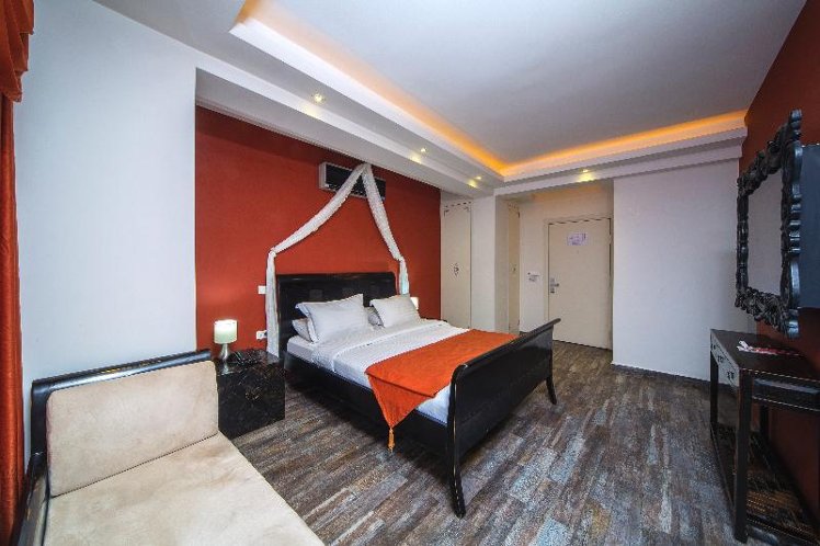 SINGLE COMFORT Room