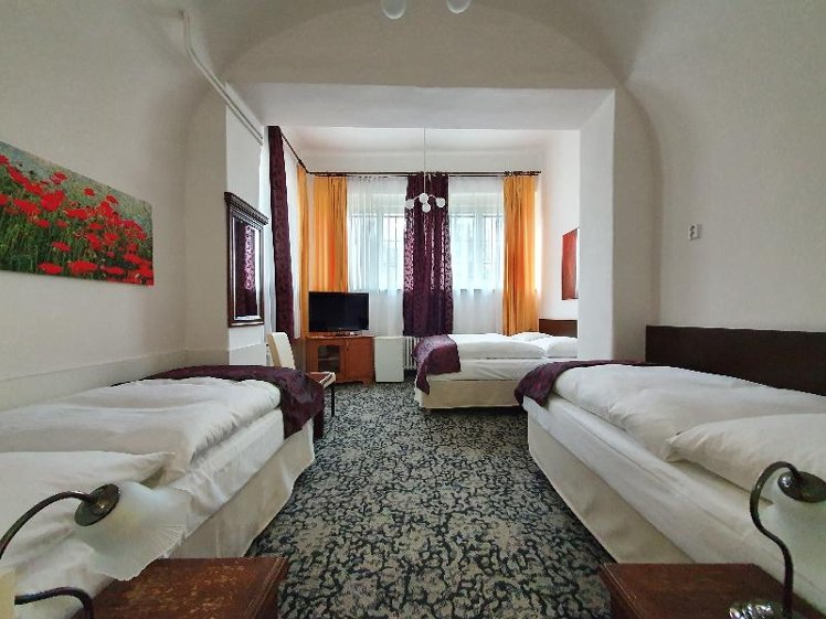QUADRUPLE STANDARD Room