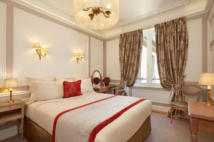 DOUBLE SUPERIOR Room