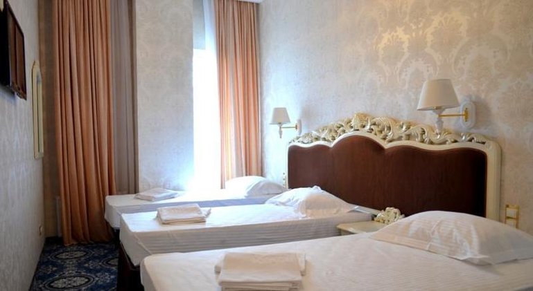 TWIN SUPERIOR Room