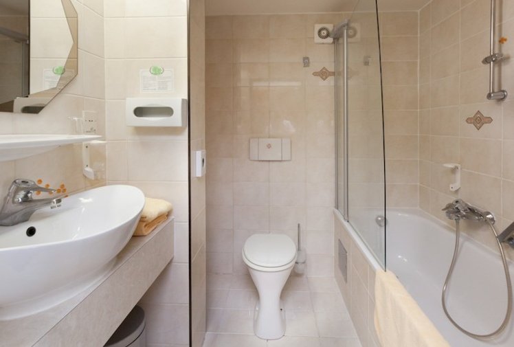 DOUBLE STANDARD Room