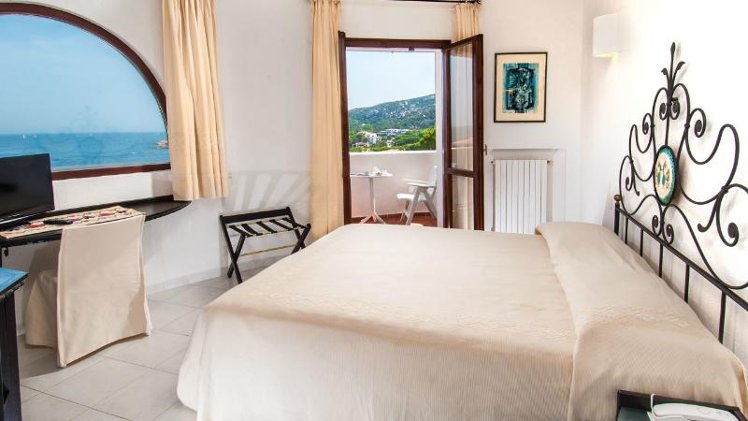 DOUBLE SEA VIEW Room