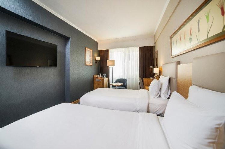 DOUBLE STANDARD Room
