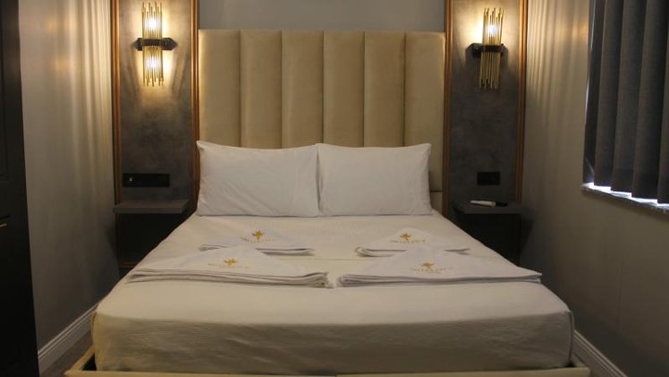 DOUBLE SUPERIOR Room
