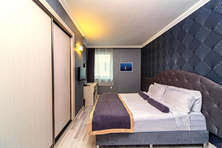 DOUBLE STANDARD Room