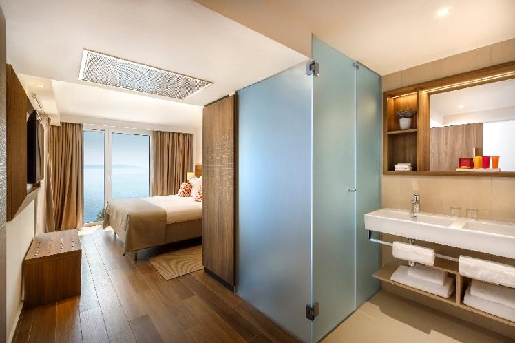 JUNIOR SUITE SEA VIEW WITH BALCONY Room