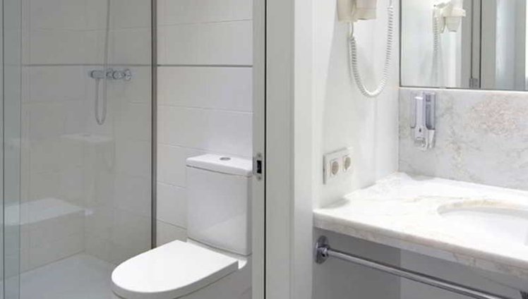 APARTMENT CAPACITY 4 Room