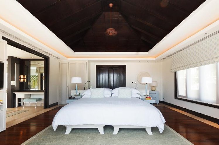 VILLA SIX BEDROOMS WITH PRIVATE POOL Room