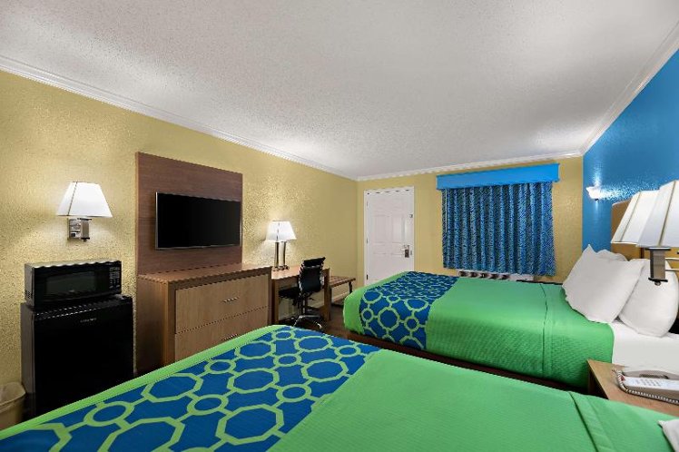 Room TWO QUEEN BEDS NON SMOKING Room