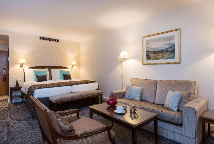 DOUBLE DELUXE Room