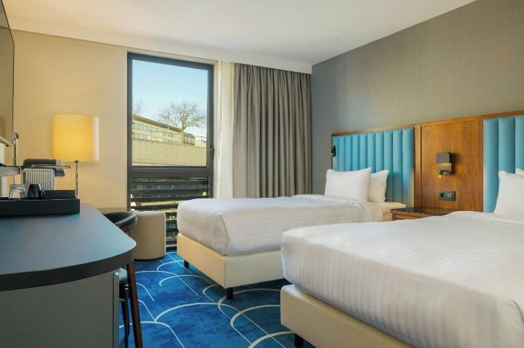 TWIN SUPERIOR Room