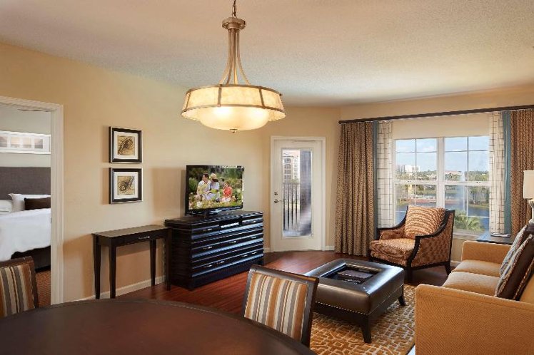 SUITE KING SIZE BED Room