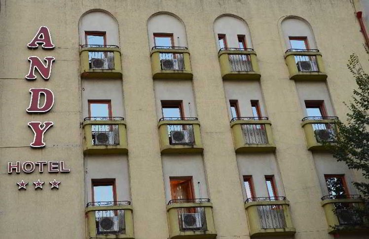 Andy Hotel