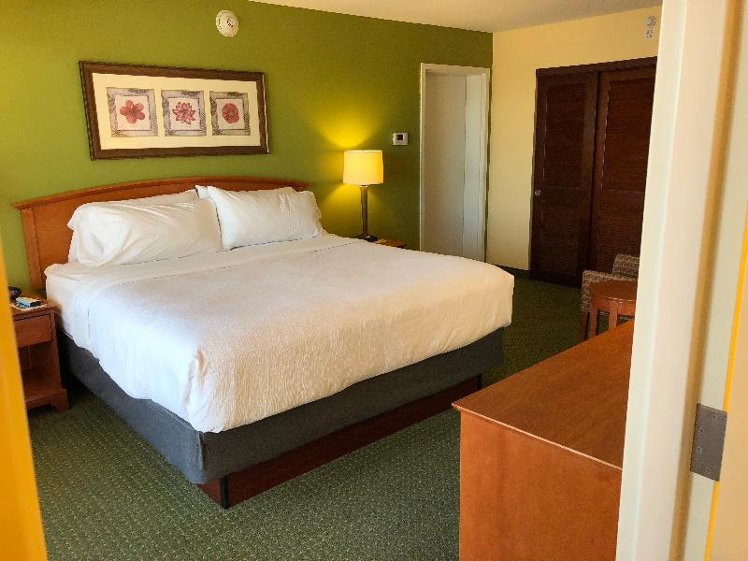SUITE TWO QUEEN BEDS Room