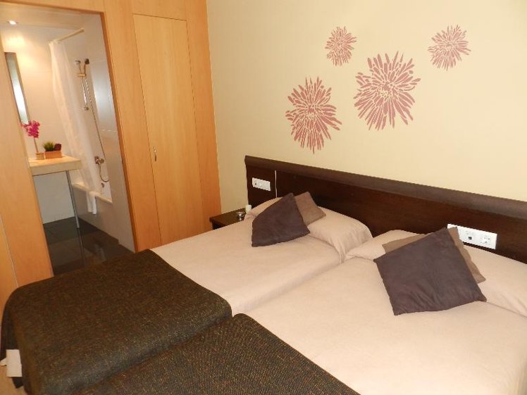 APARTMENT CAPACITY 3 Room