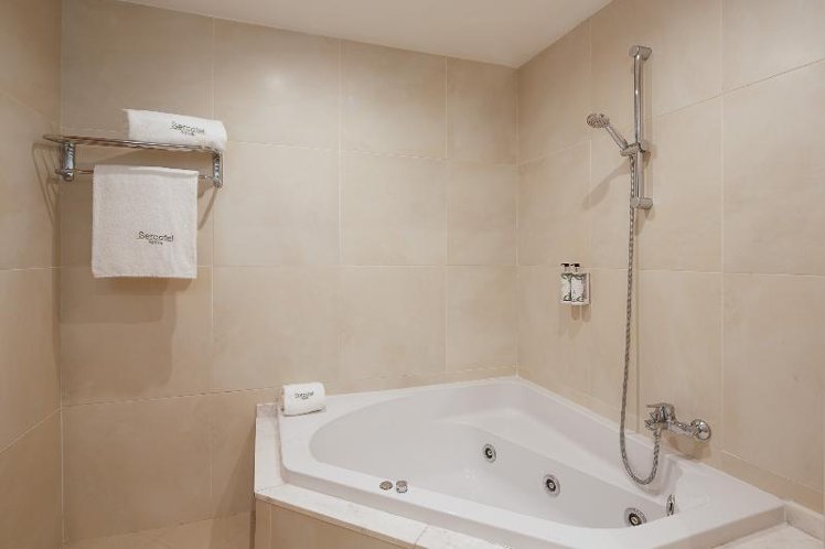 DOUBLE SUPERIOR Room