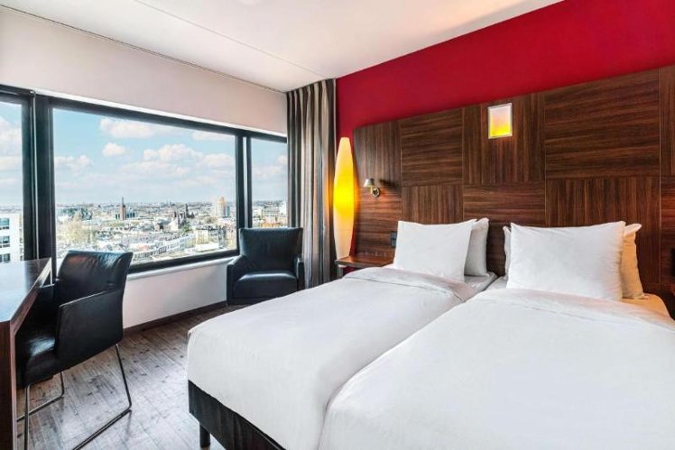 TWIN DELUXE RIVER VIEW Room