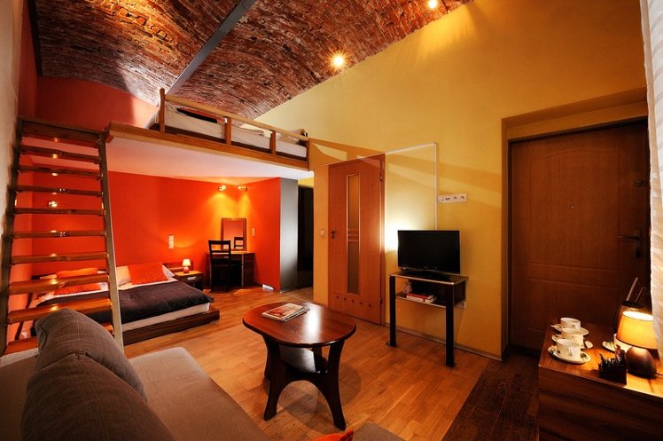 QUADRUPLE STANDARD Room