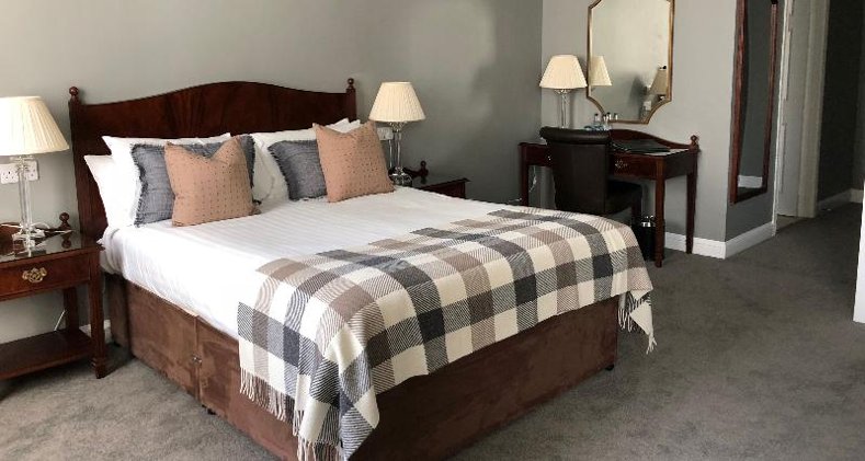 DOUBLE CLASSIC Room