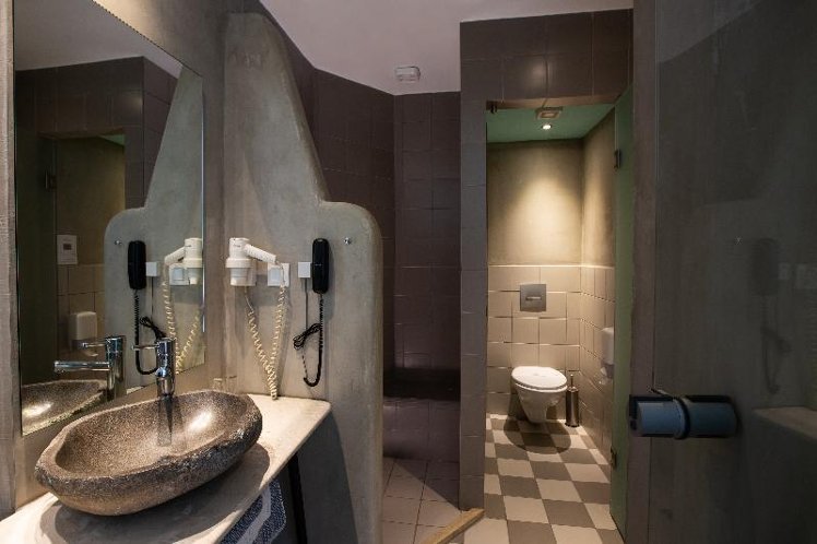 JUNIOR SUITE STANDARD Room