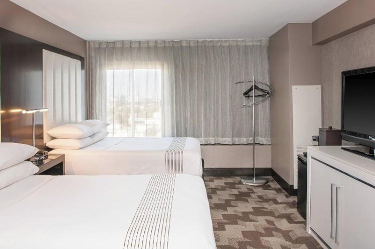 DOUBLE TWO DOUBLE BEDS Room