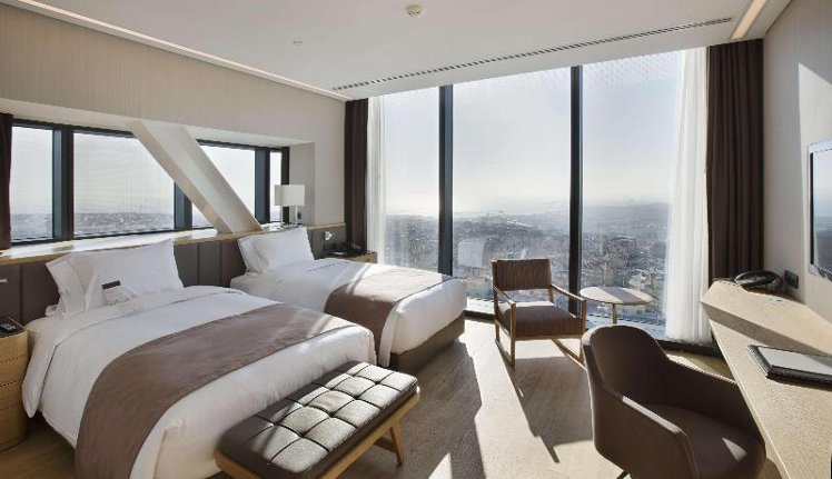 TWIN DELUXE WITH VIEWS Room