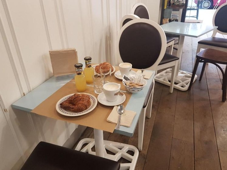 Break BCN - Hostal & Coffeebar