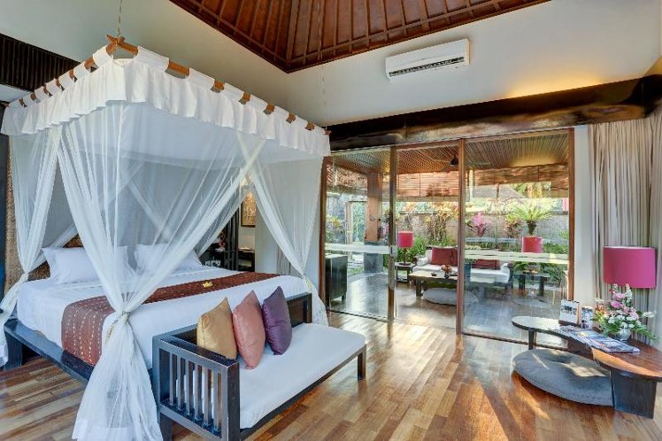 VILLA LAGOON VIEW Room