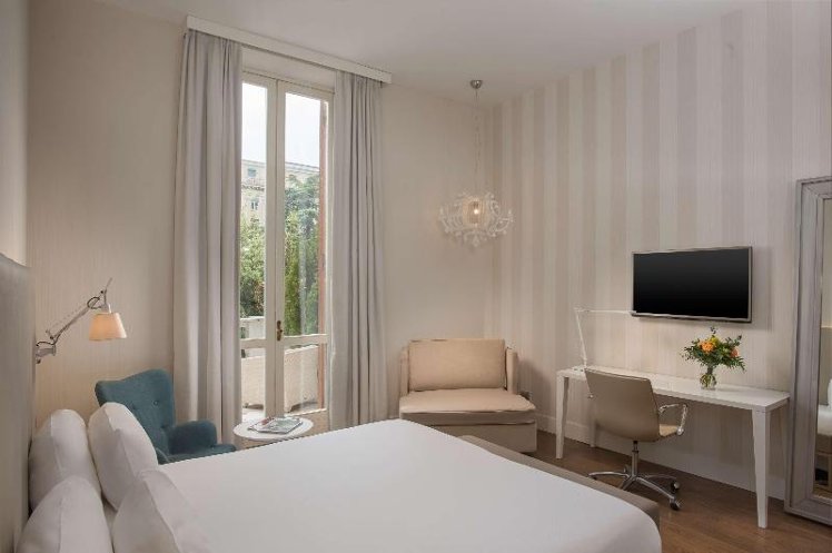 DOUBLE SINGLE USE SUPERIOR Room