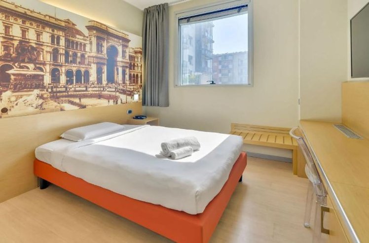 SINGLE STANDARD Room