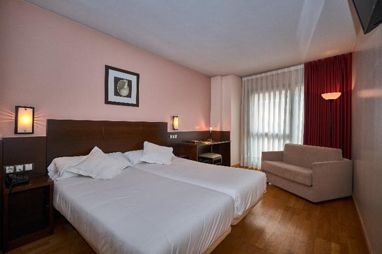 DOUBLE STANDARD Room