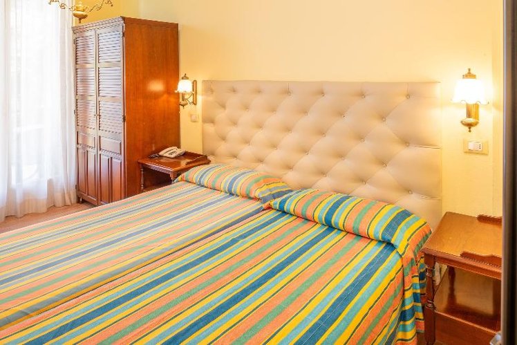 Double or Twin COMFORT Room