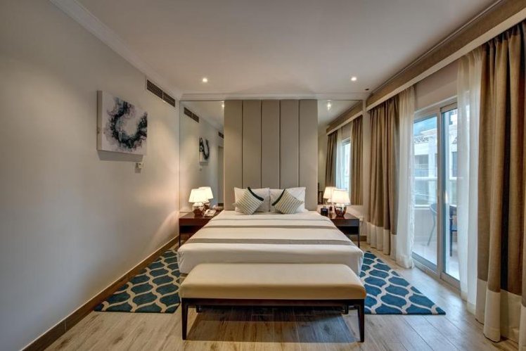 SUITE DELUXE WITH BALCONY Room