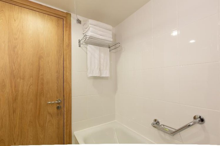 TWIN STANDARD Room