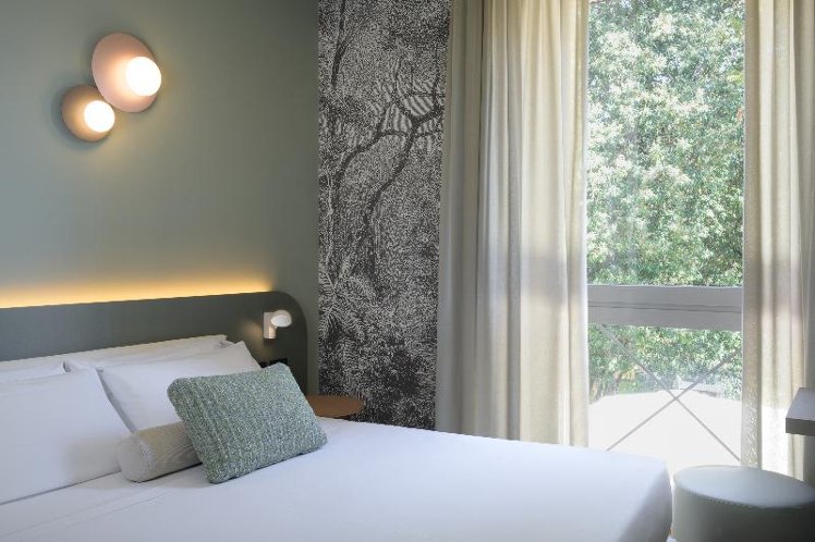 DOUBLE ECONOMY Room