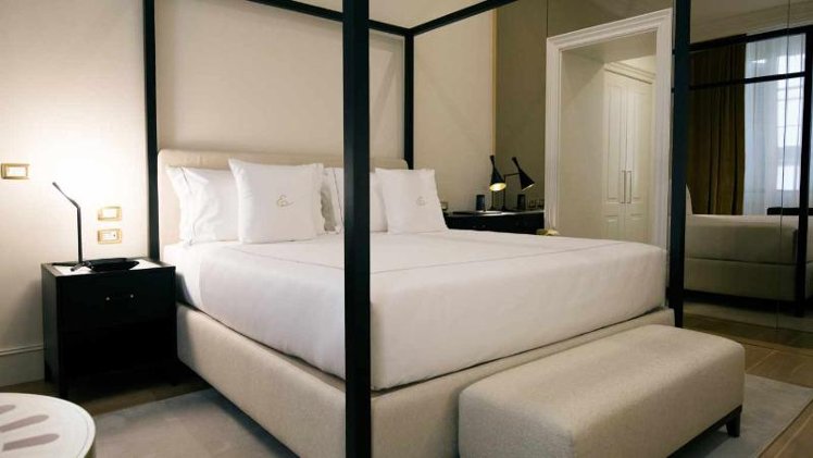 DOUBLE DELUXE Room