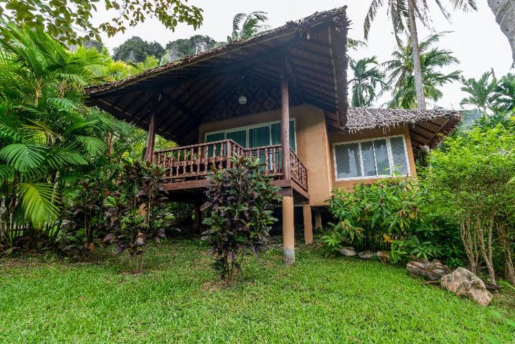 DOUBLE WITH JACUZZI Room