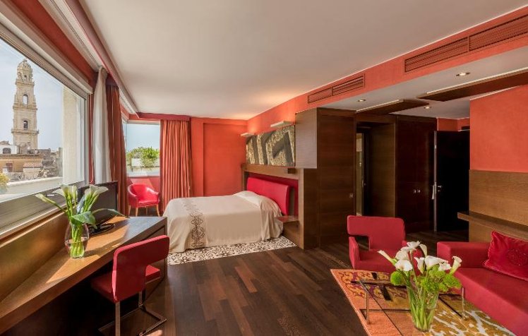Double or Twin DELUXE CITY VIEW Room