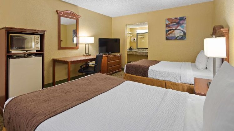 Ramada By Wyndham Cocoa
