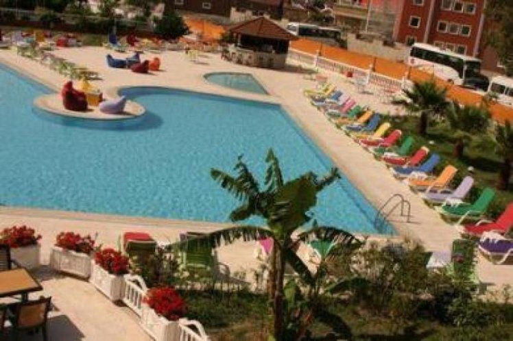 Club Golden Lady Hotel