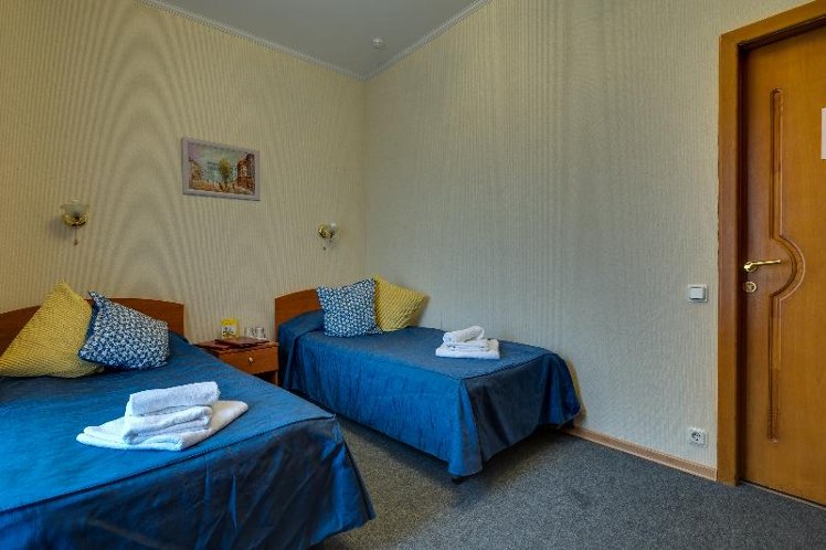 TRIPLE COMFORT Room