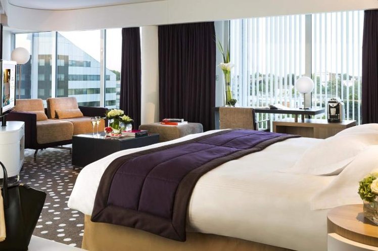 JUNIOR SUITE STANDARD Room