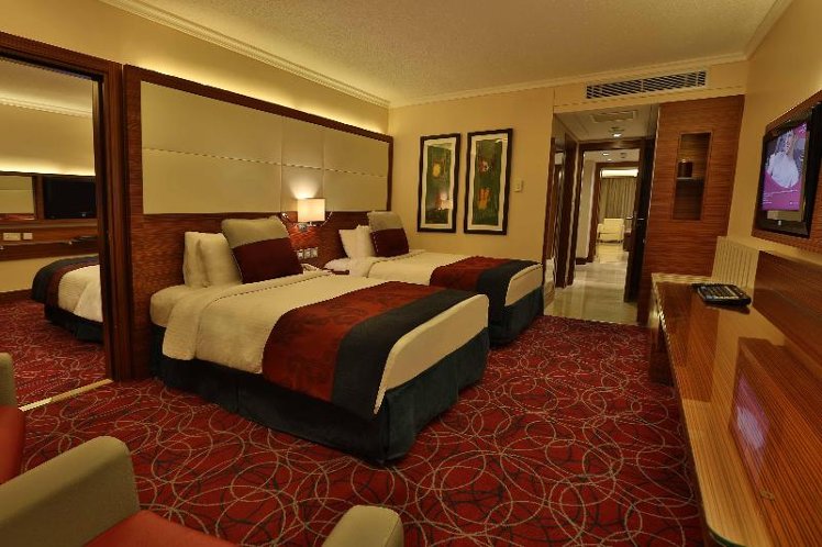 SUITE SUPERIOR Room