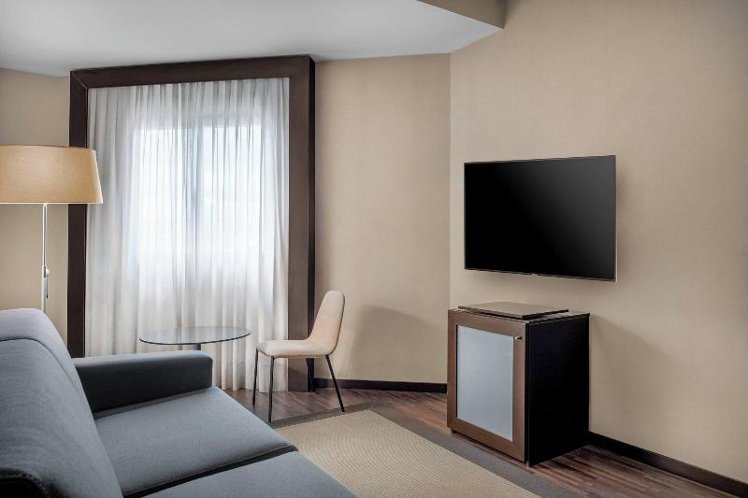 JUNIOR SUITE KING SIZE BED Room
