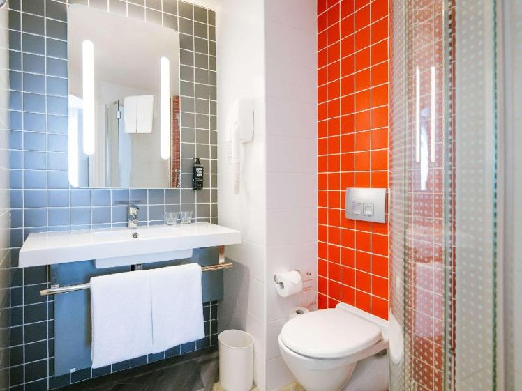 TWIN STANDARD Room