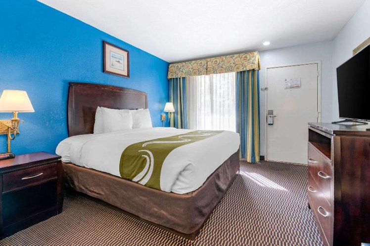 DOUBLE KING BED NON SMOKING Room