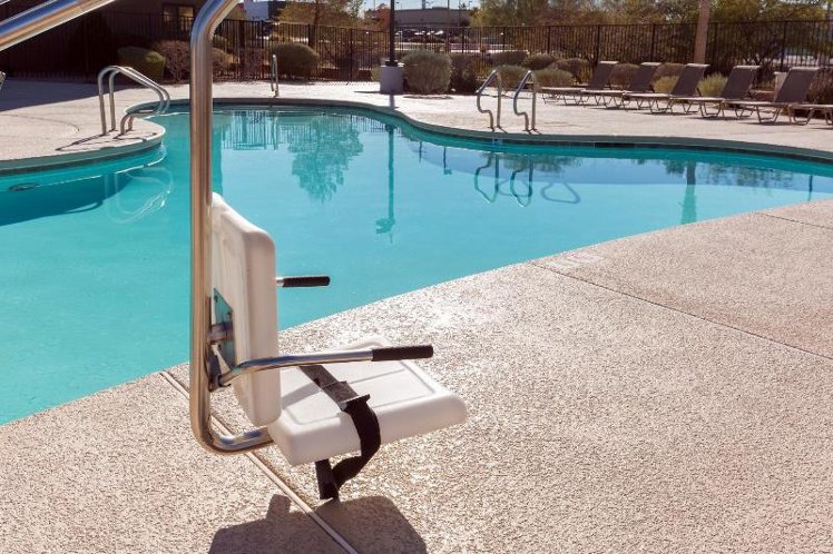 Holiday Inn Express & Suites Henderson