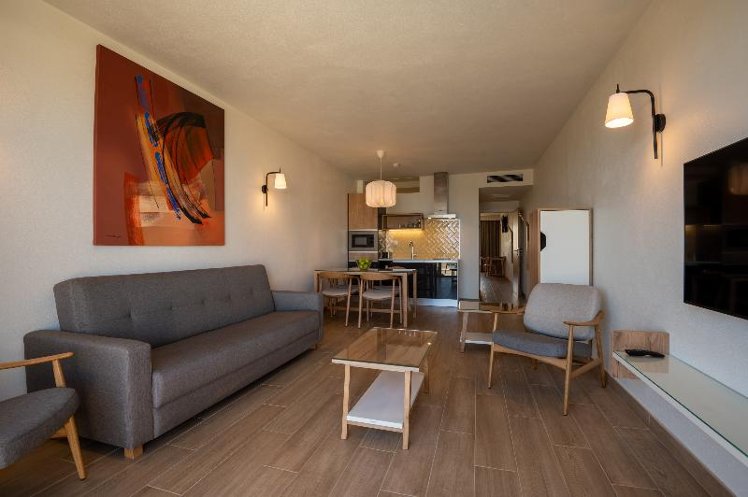 APARTMENT SEA VIEW CAPACITY 5 Room